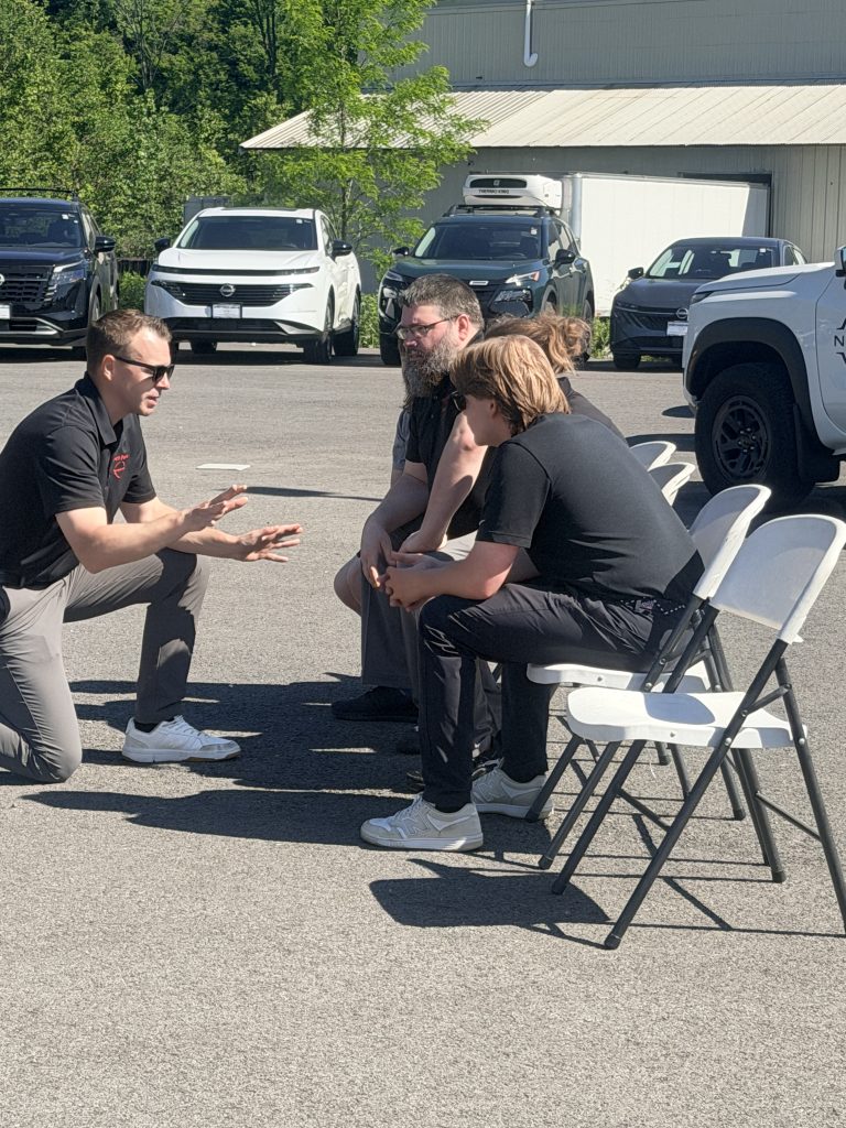 Team Steet Ponte Nissan Strategizing