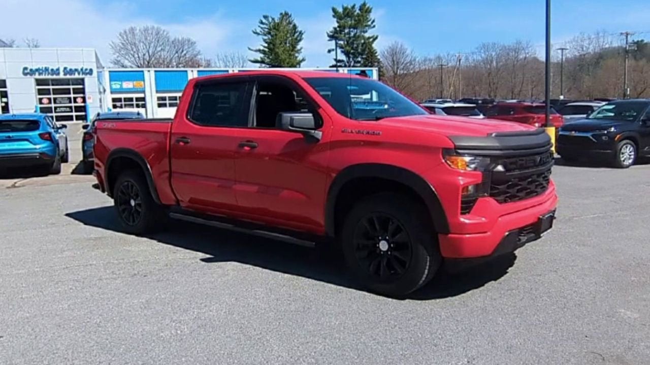 2022 Chevrolet Silverado 1500 Custom