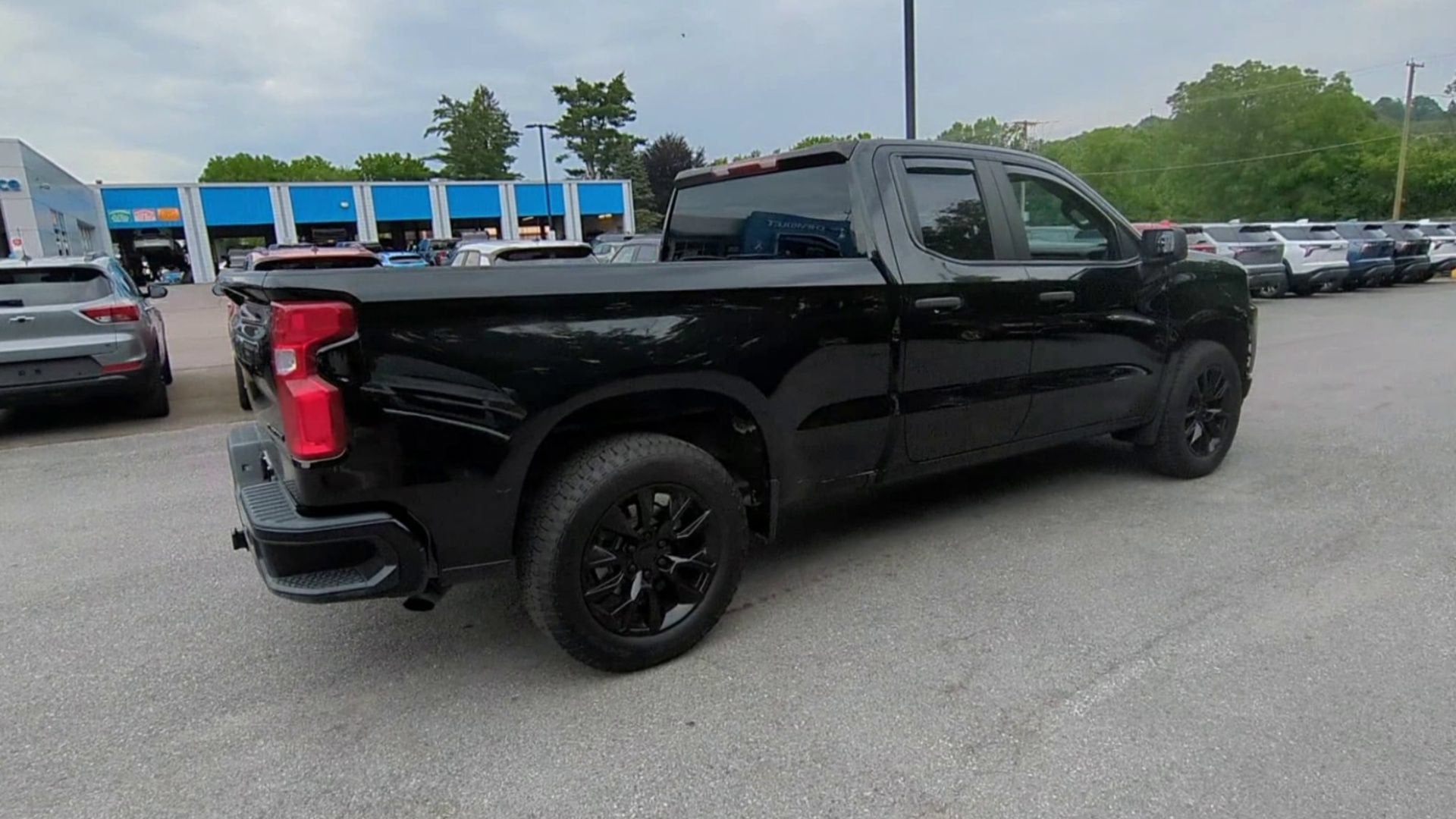 2020 Chevrolet Silverado 1500 Custom