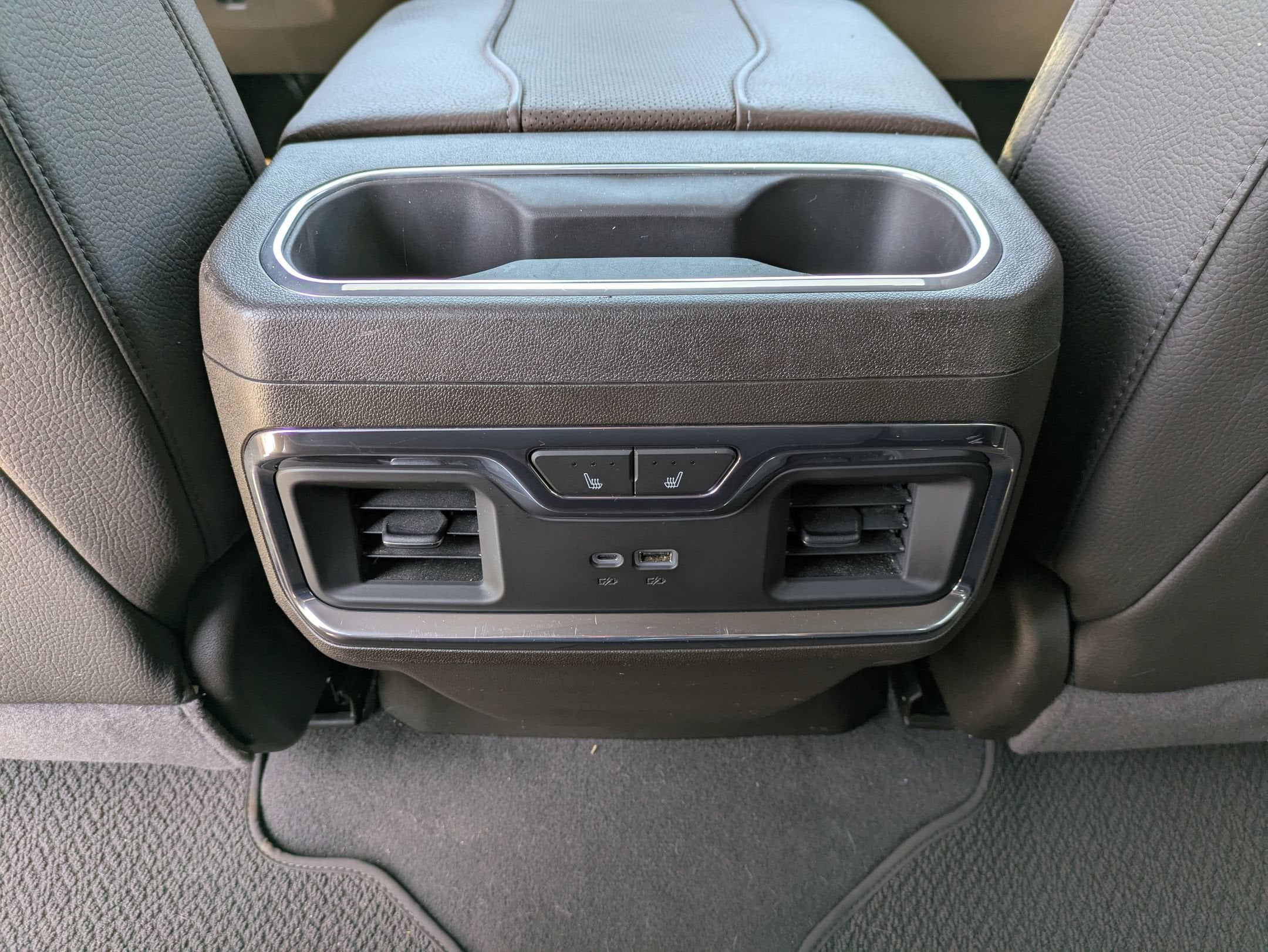 2024 GMC Sierra 3500 HD Denali DRW