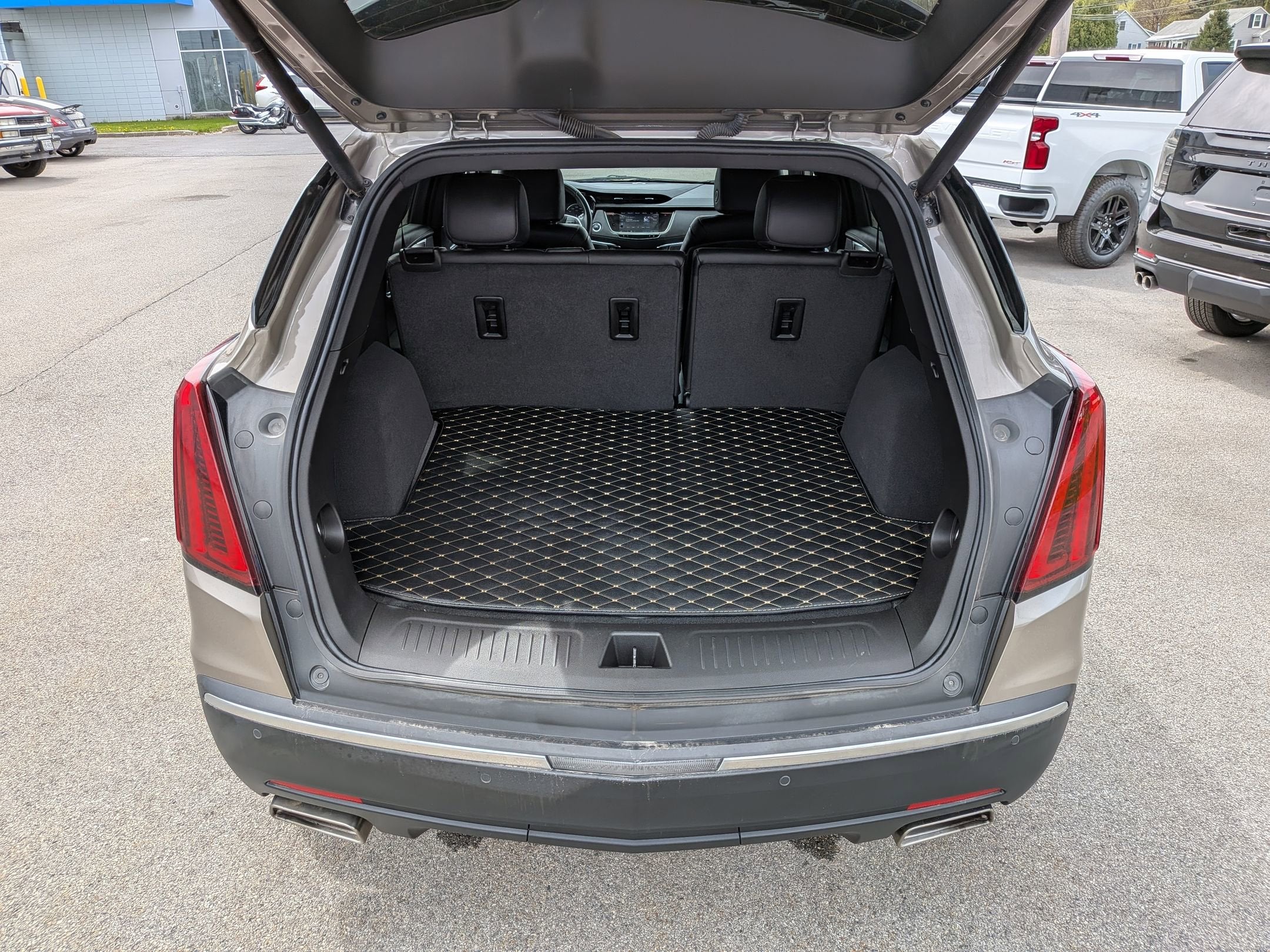 2023 Cadillac XT5 Luxury