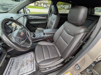 2023 Cadillac XT5 Luxury