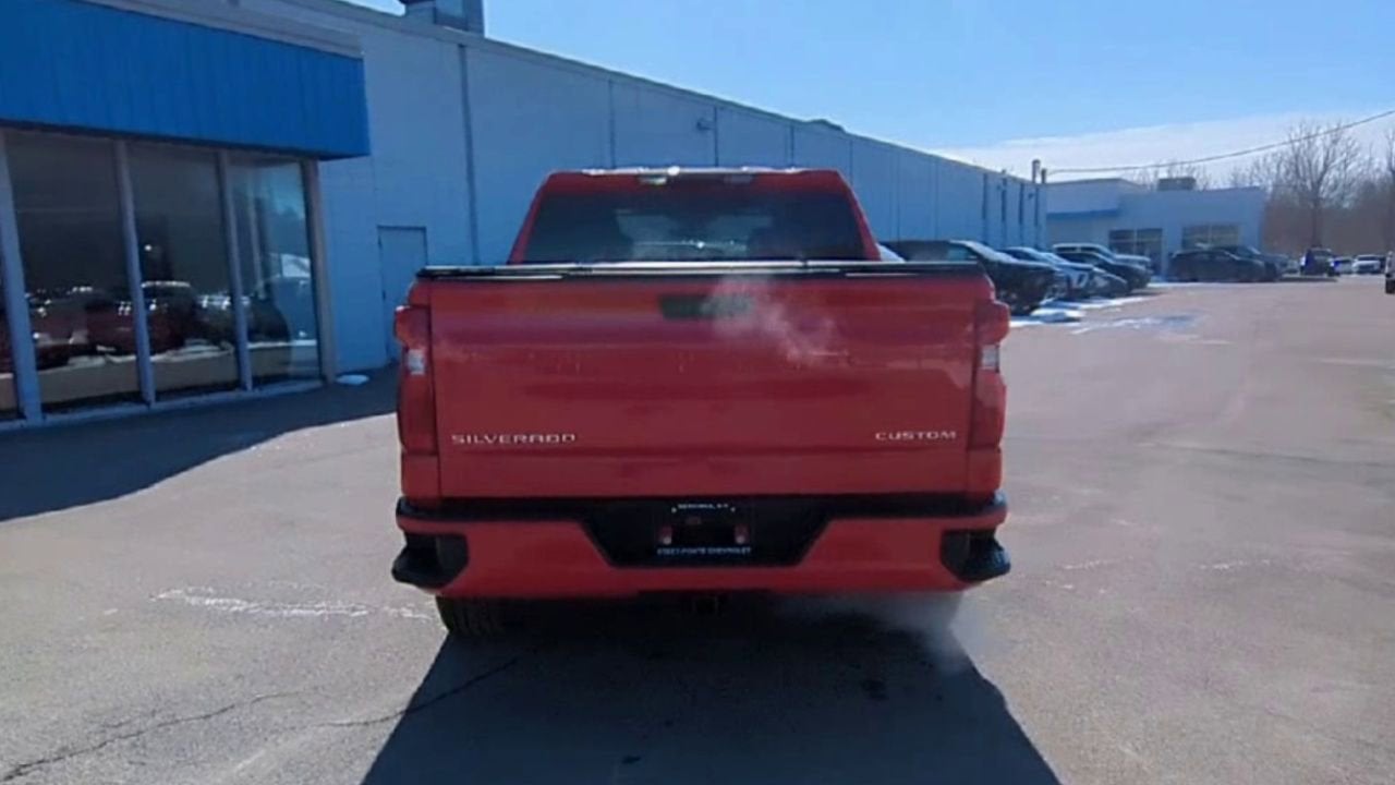 2024 Chevrolet Silverado 1500 Custom