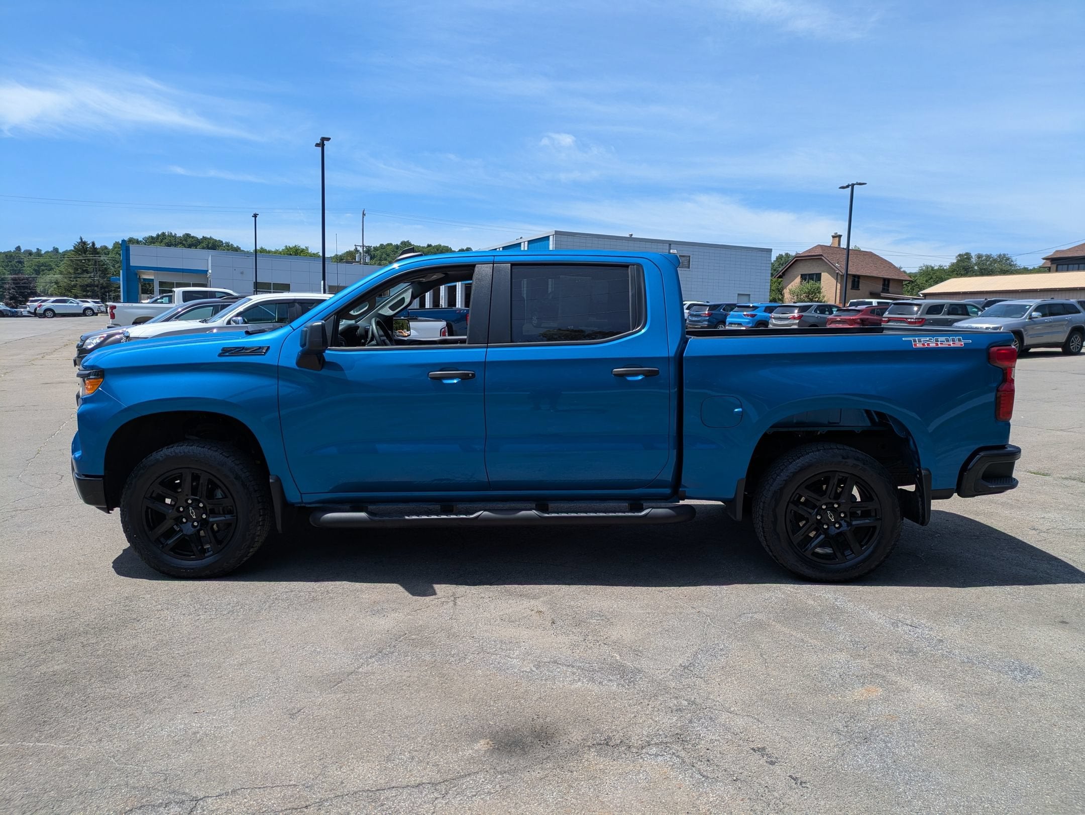 2024 Chevrolet Silverado 1500 Custom Trail Boss