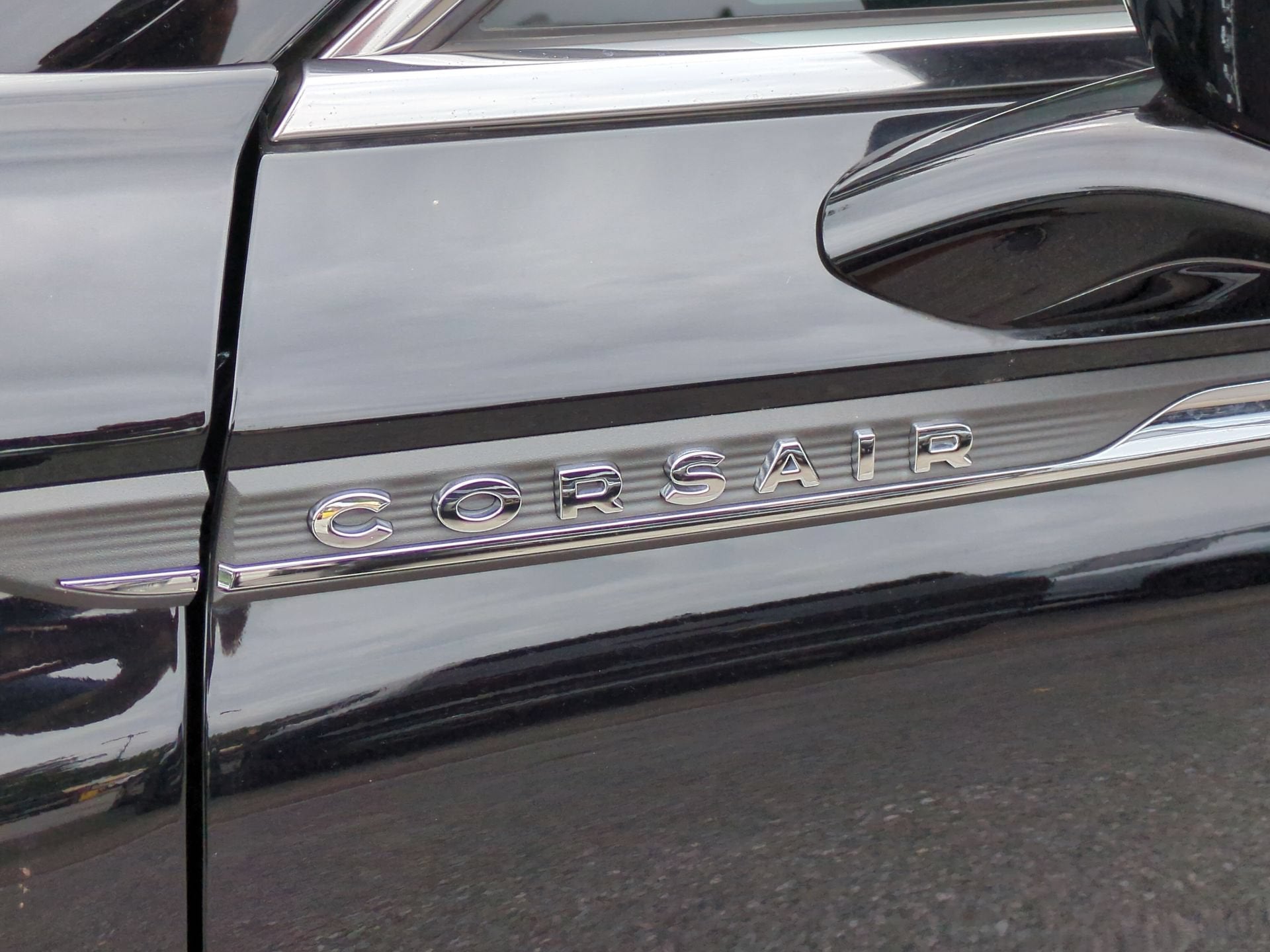 2024 Lincoln Corsair Premiere