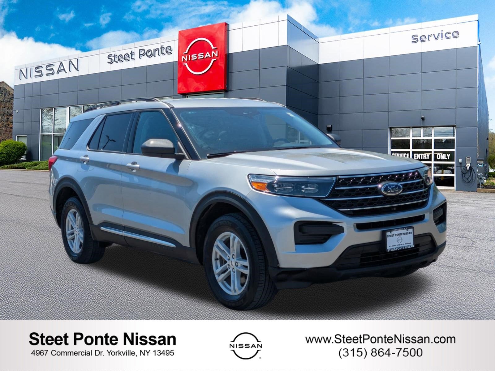 2023 Ford Explorer XLT 4WD's photo