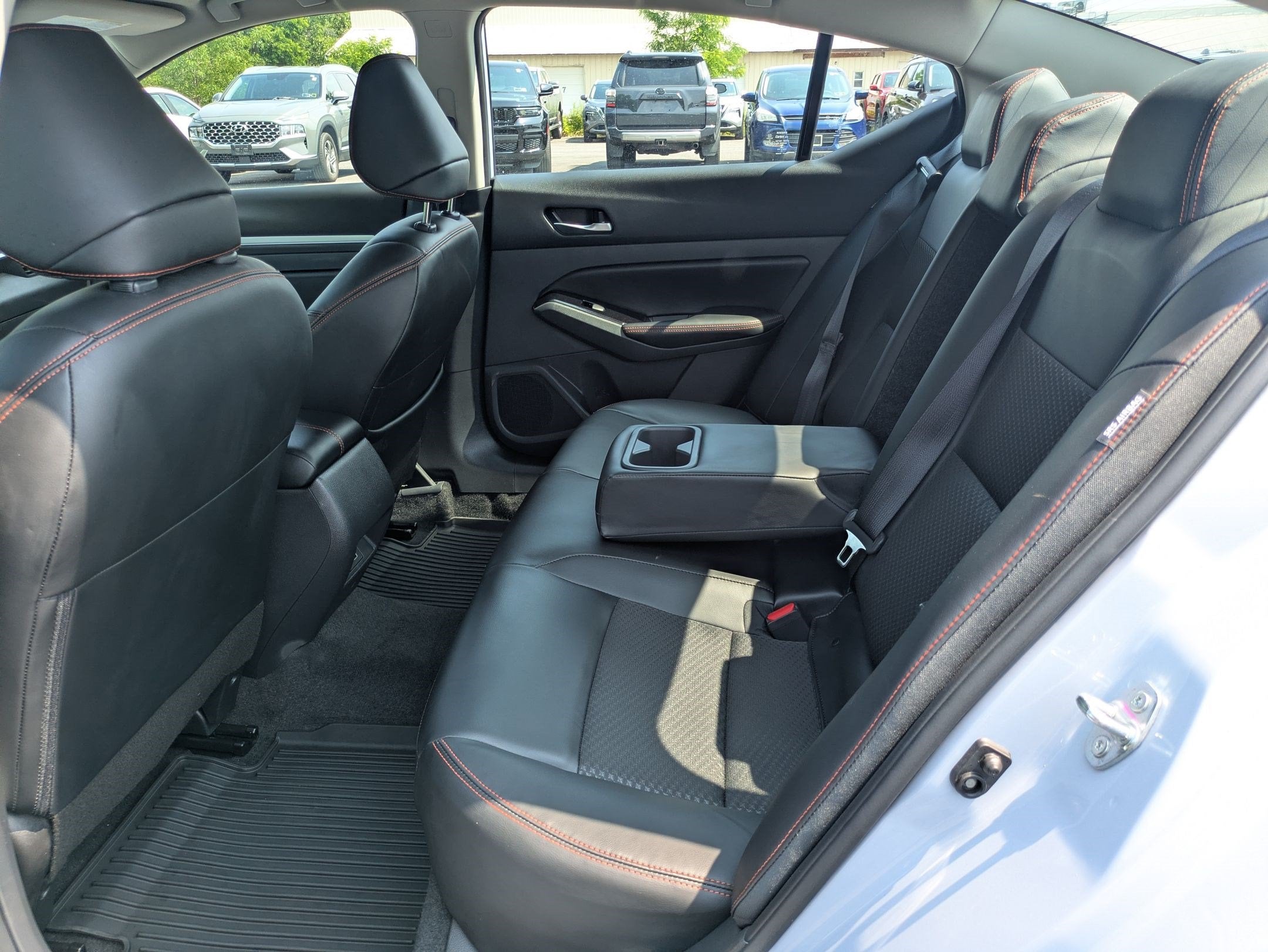 2025 Nissan Altima SR