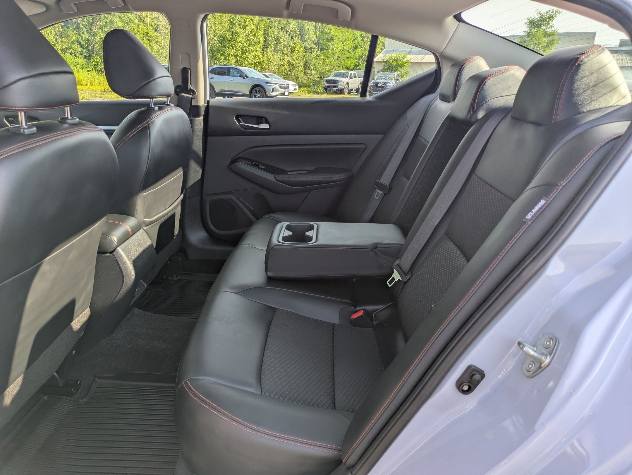2025 Nissan Altima SR