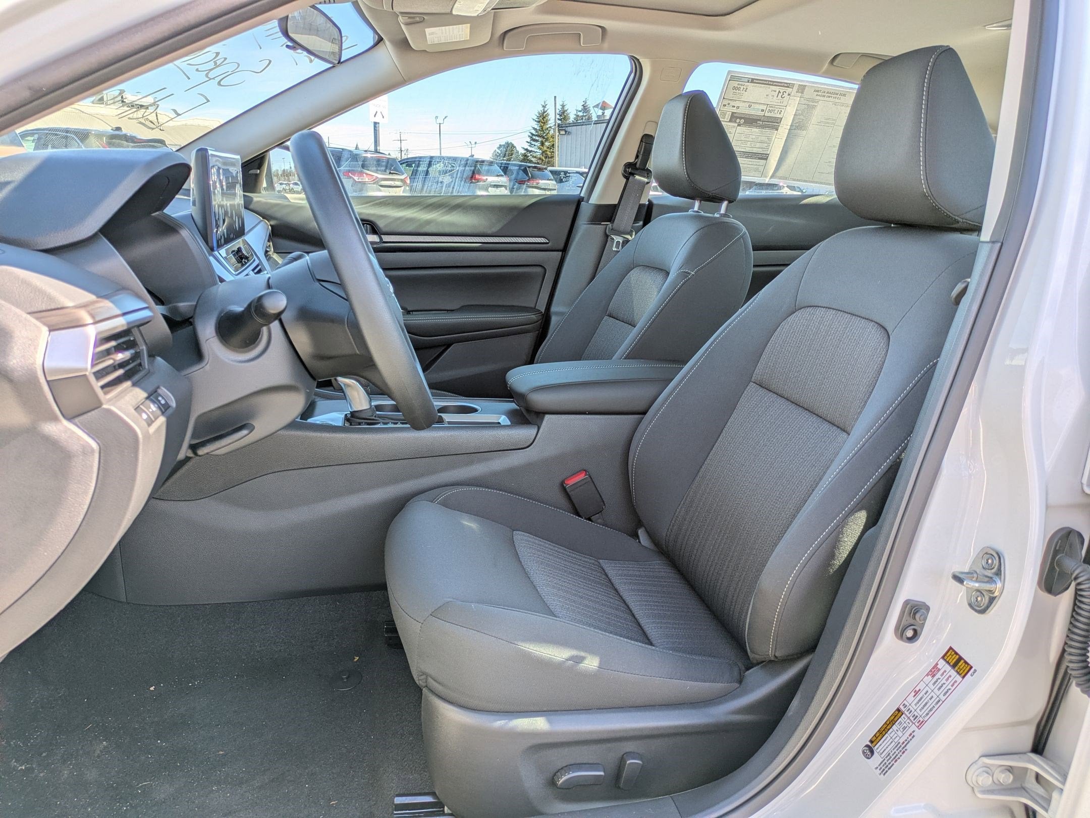 2025 Nissan Altima SV