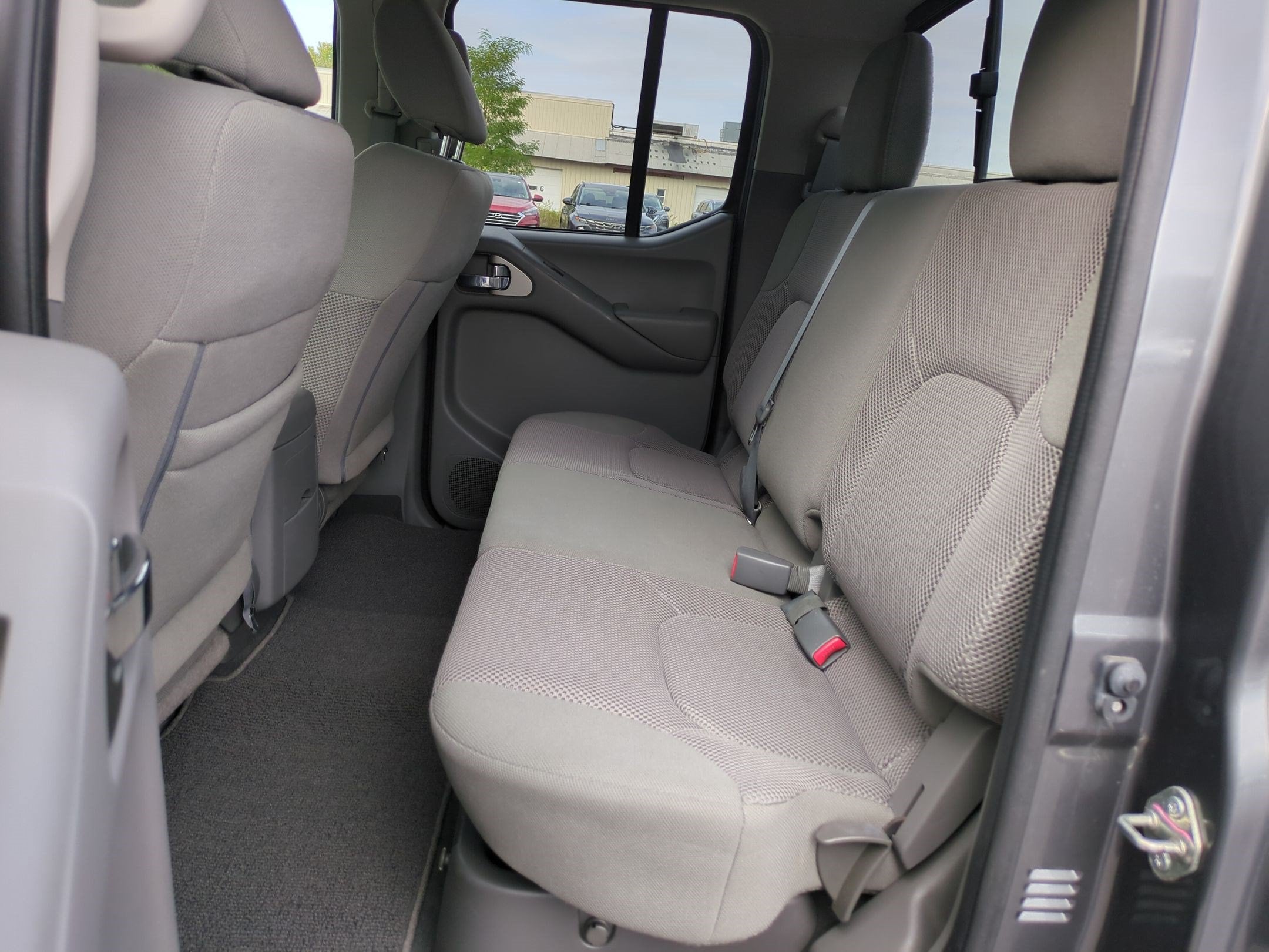 2020 Nissan Frontier SV