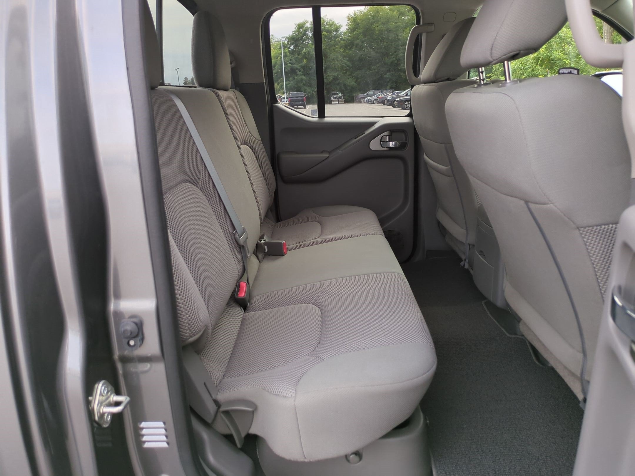 2020 Nissan Frontier SV