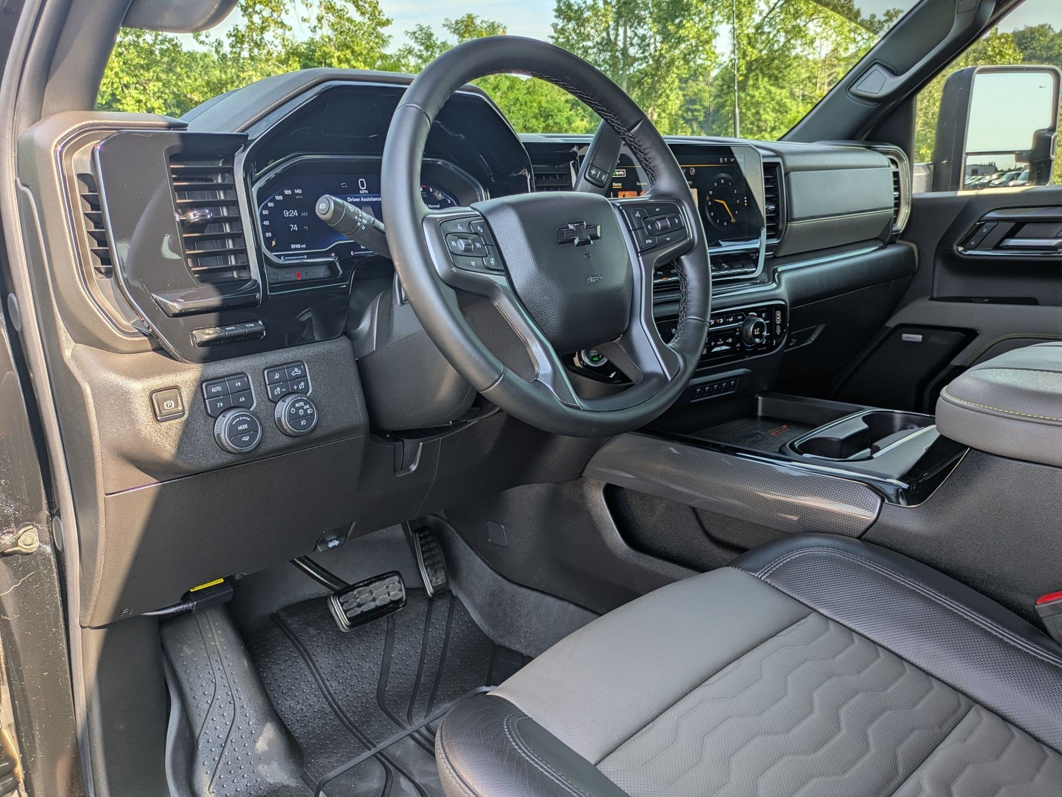 2025 Chevrolet Silverado 2500HD ZR2