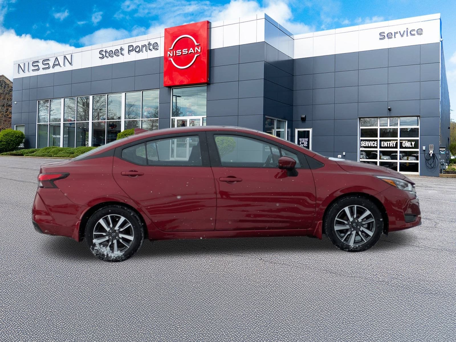 2025 Nissan Versa SV