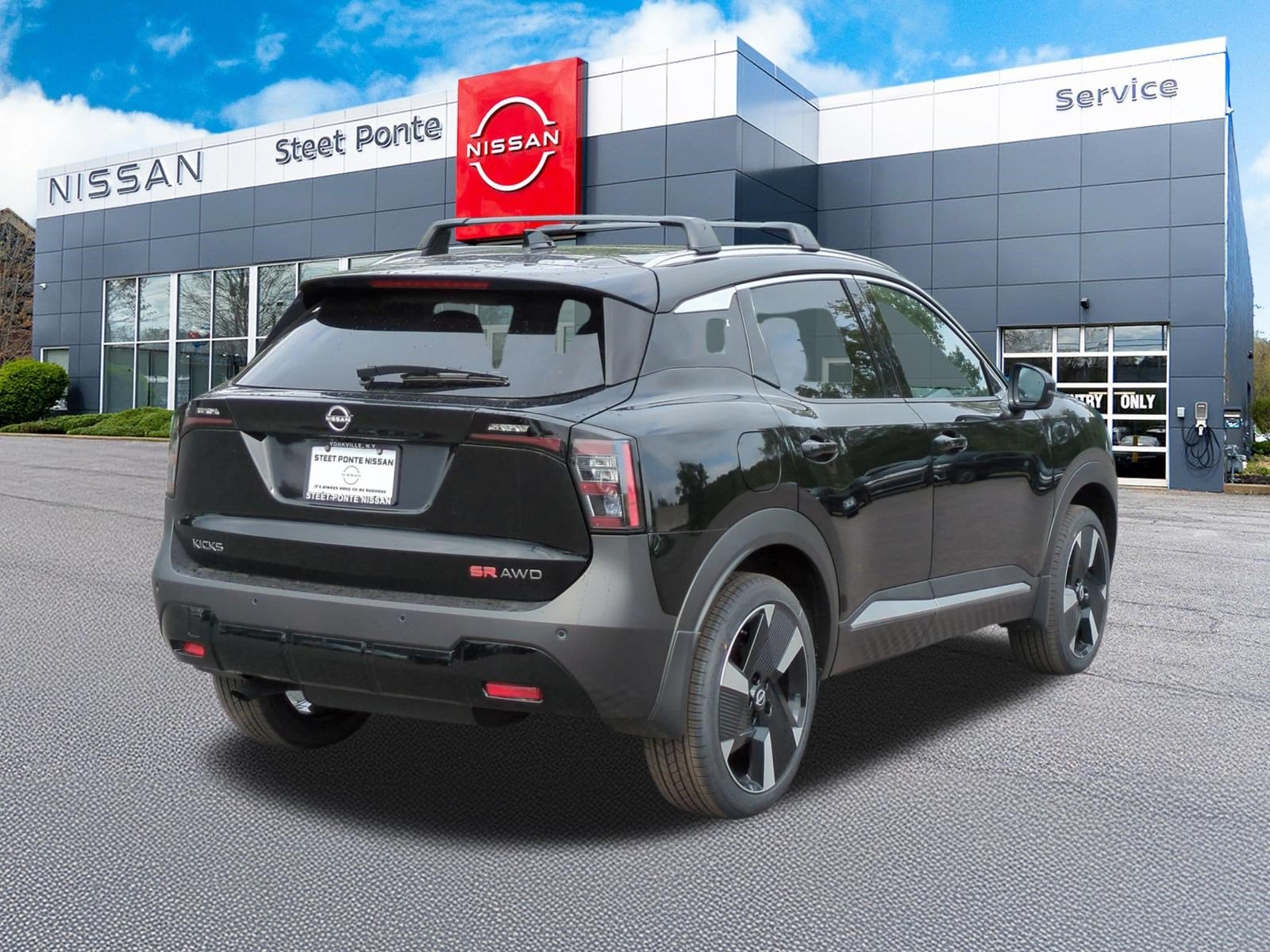 2026 Nissan Kicks SR