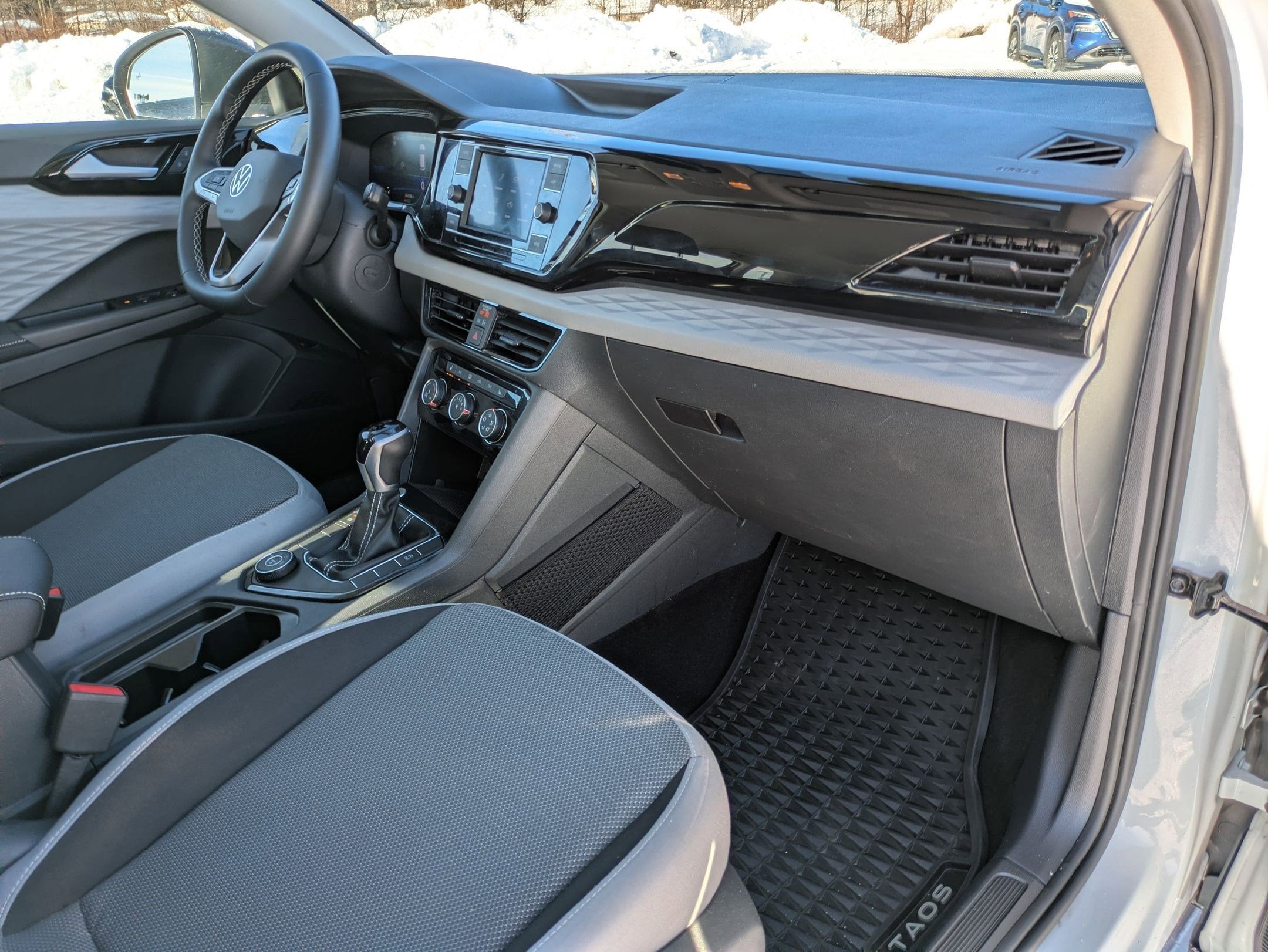 2024 Volkswagen Taos S