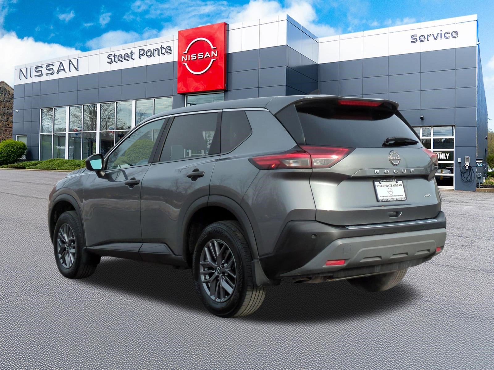 2023 Nissan Rogue S