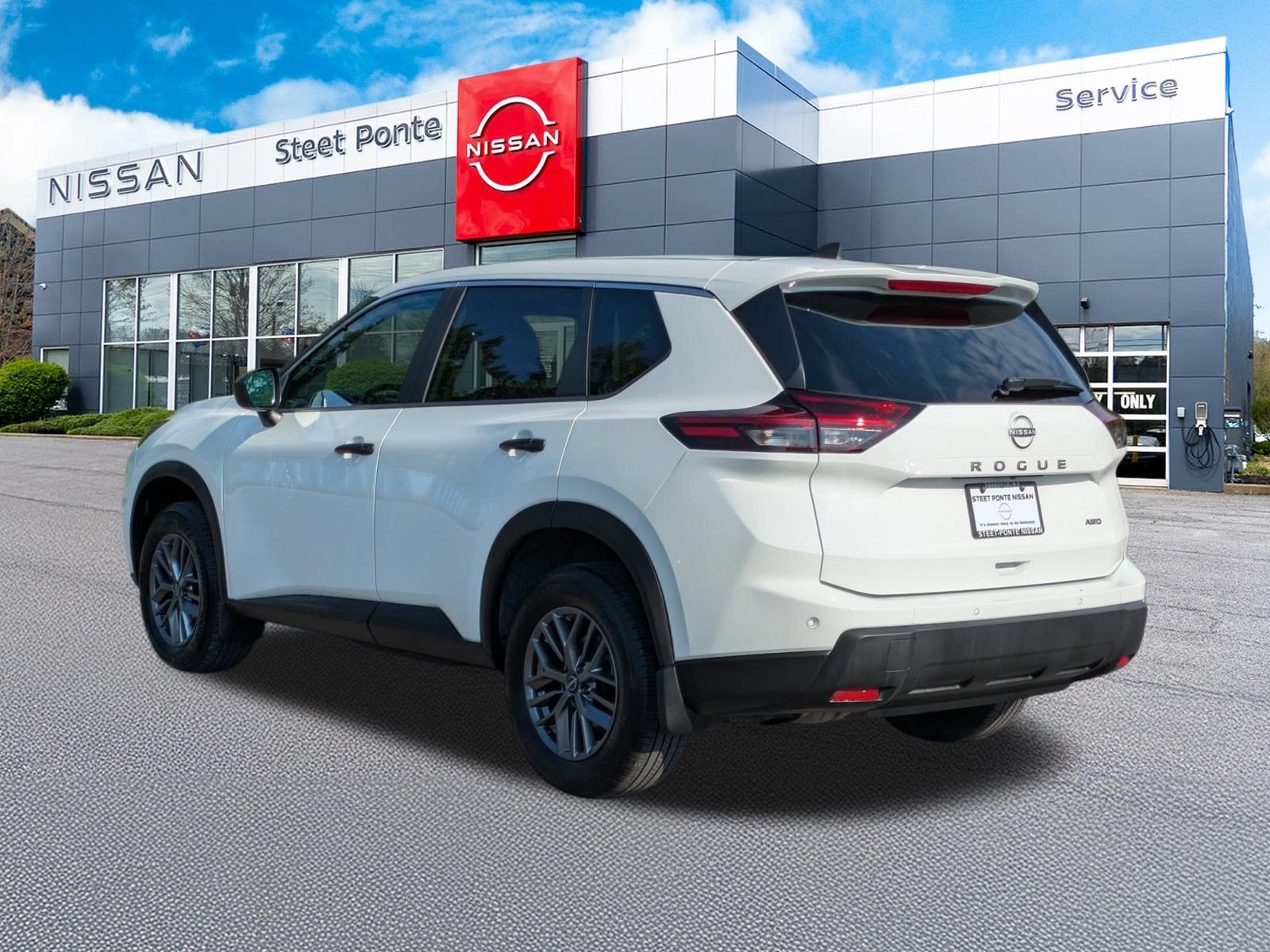 2025 Nissan Rogue S