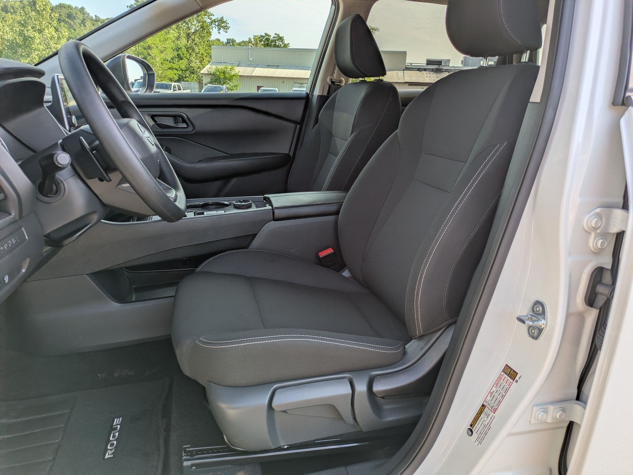 2025 Nissan Rogue S