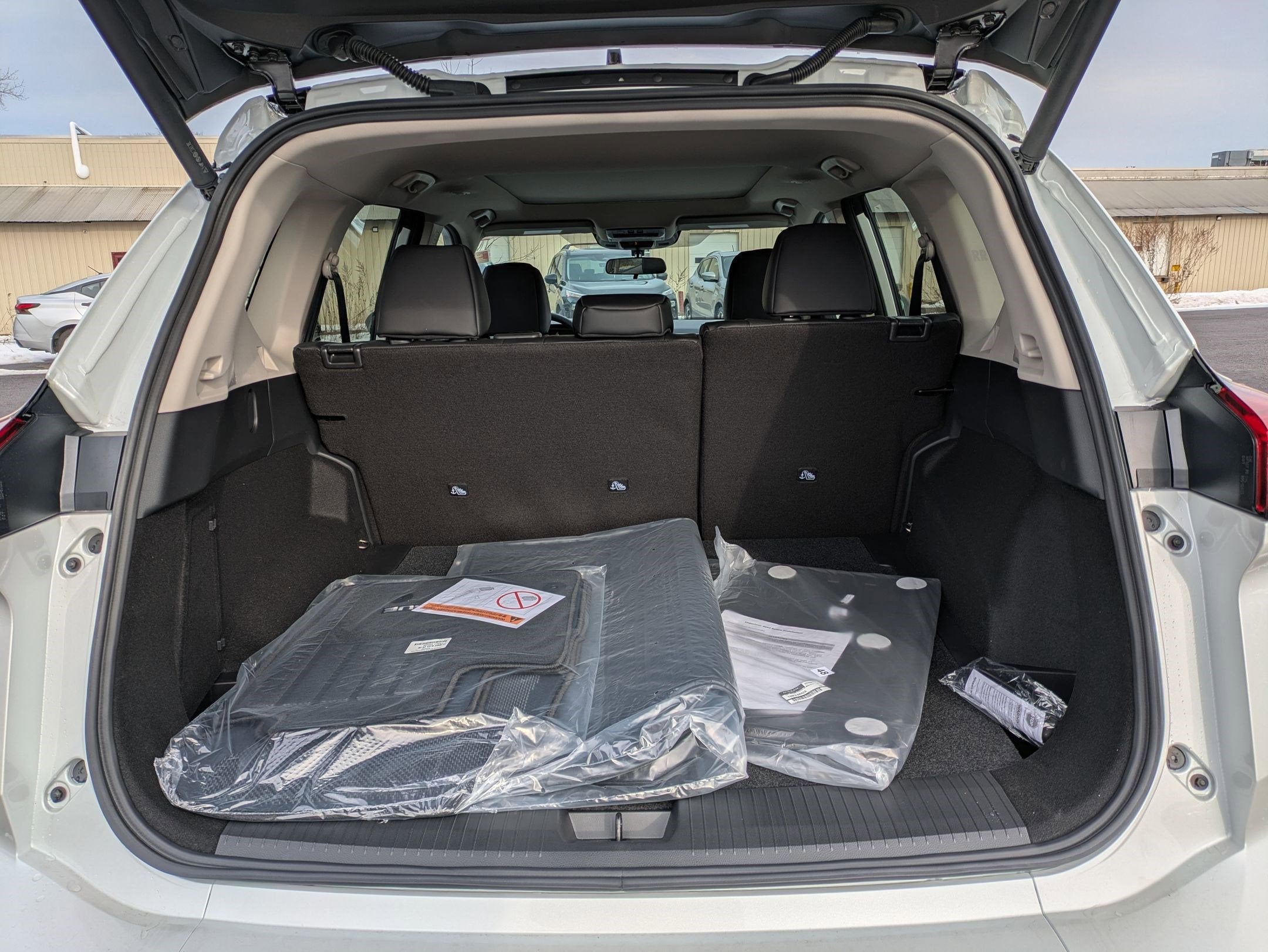 2026 Nissan Rogue Dark Armor