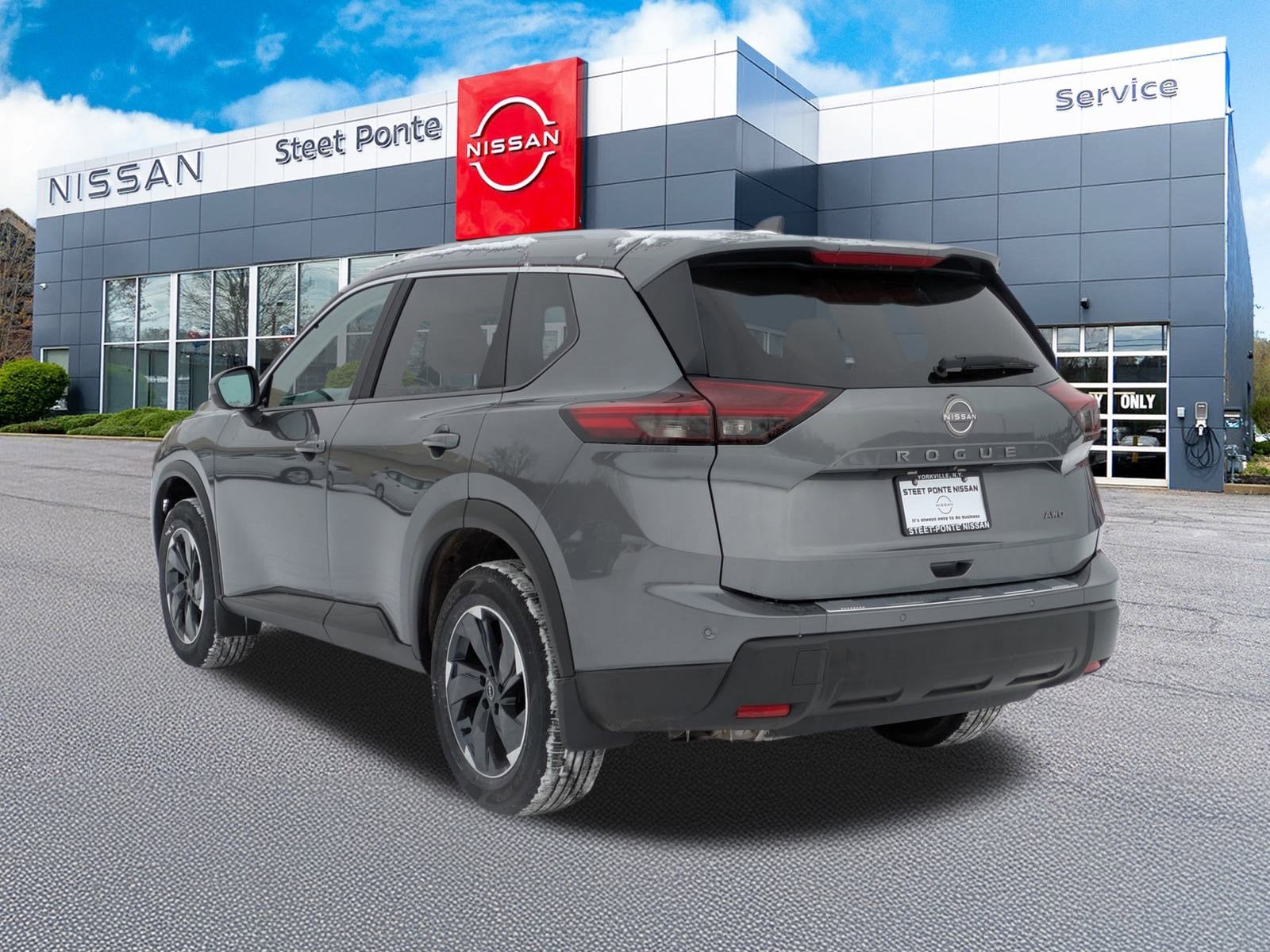 2025 Nissan Rogue SV