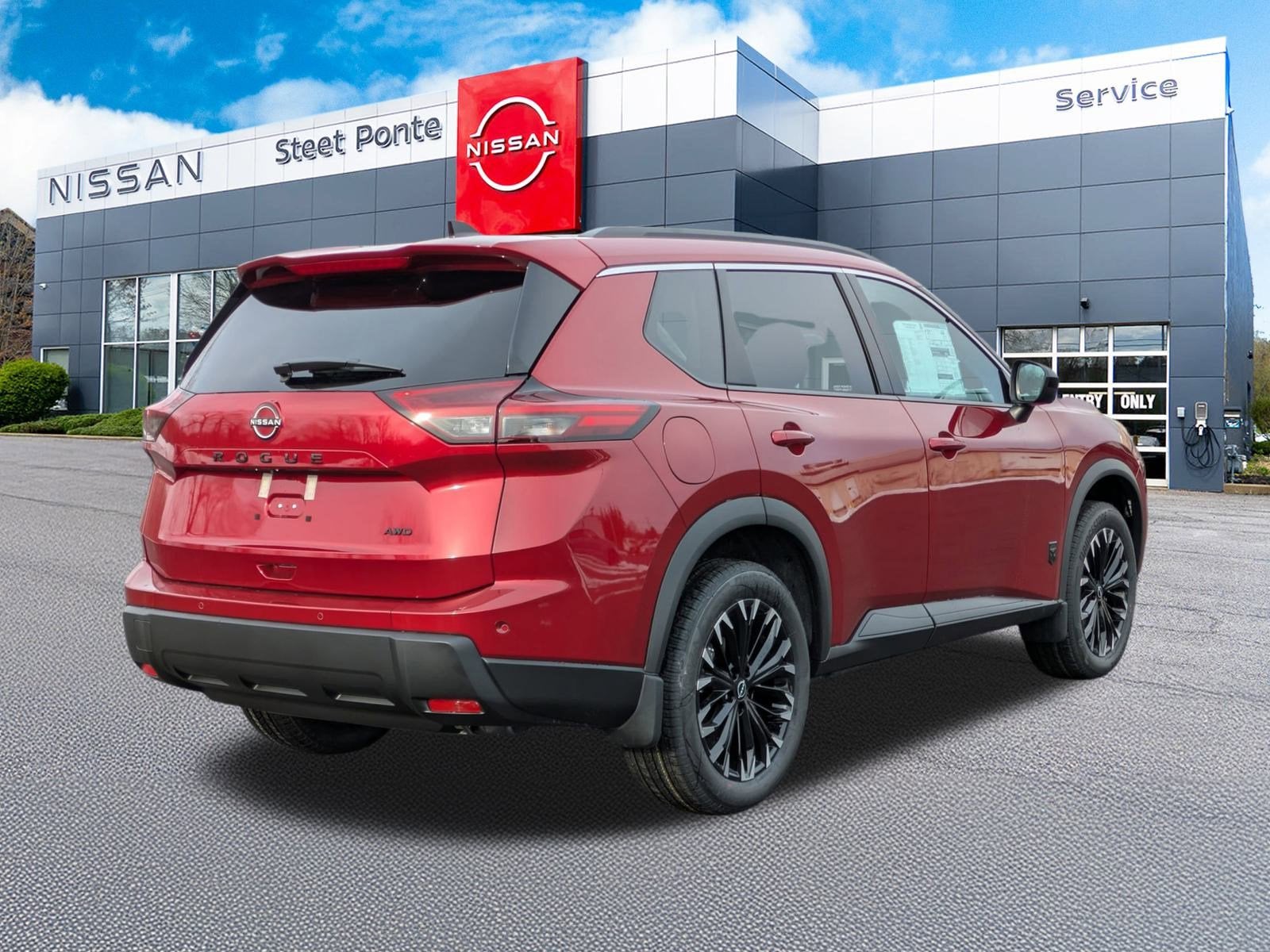 2026 Nissan Rogue Dark Armor