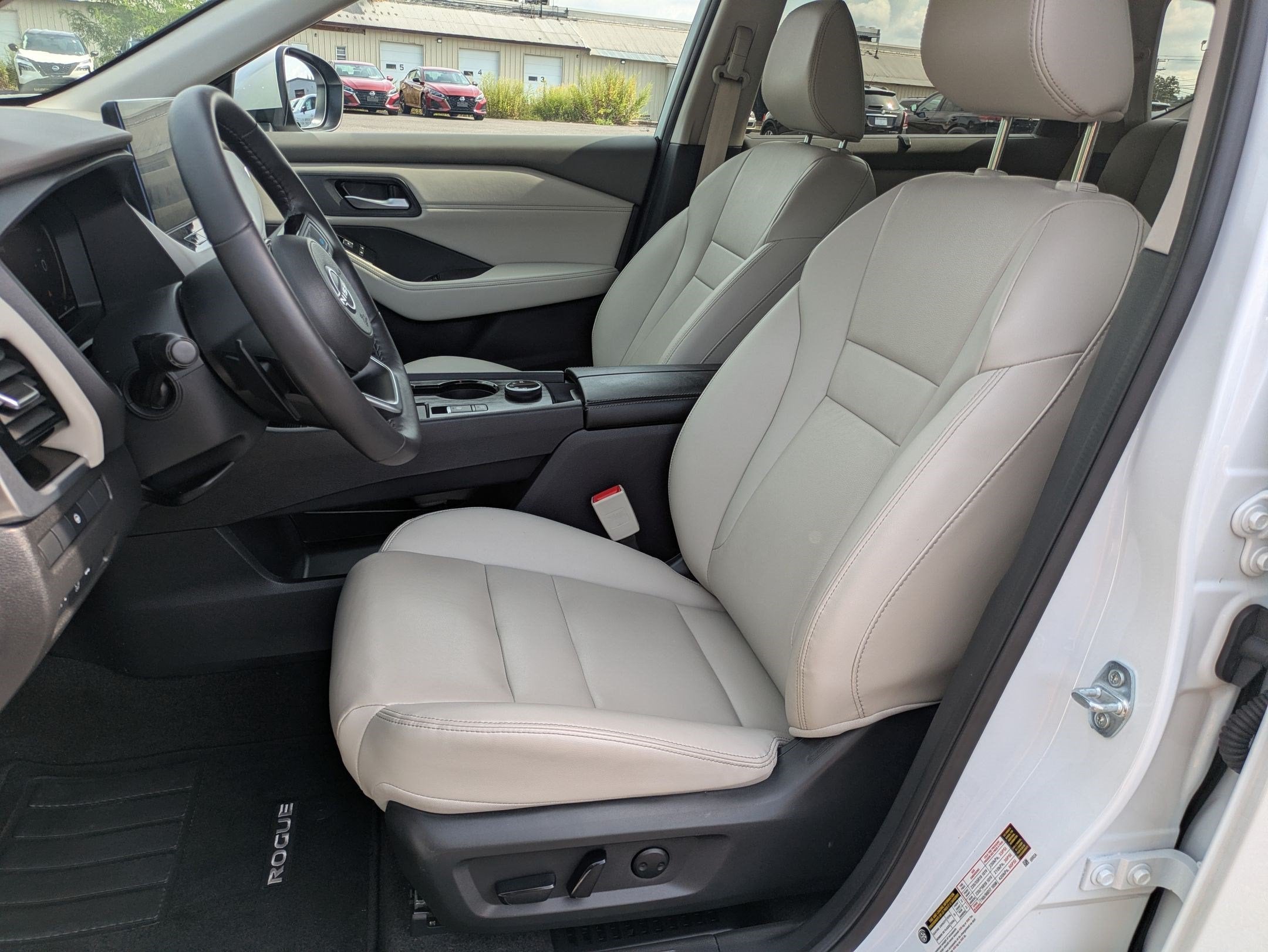2024 Nissan Rogue SL