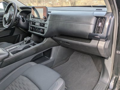 2024 Nissan Pathfinder S