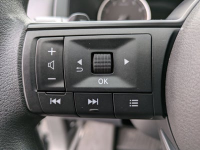 2025 Nissan Pathfinder S