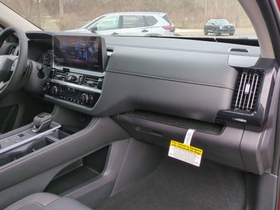 2026 Nissan Pathfinder SV