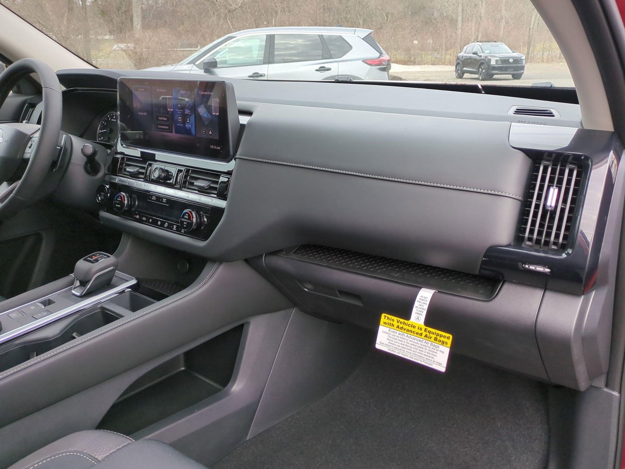 2026 Nissan Pathfinder SV