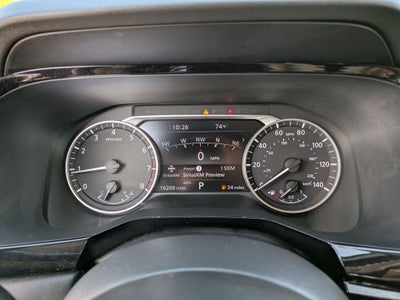 2022 Nissan Pathfinder SL