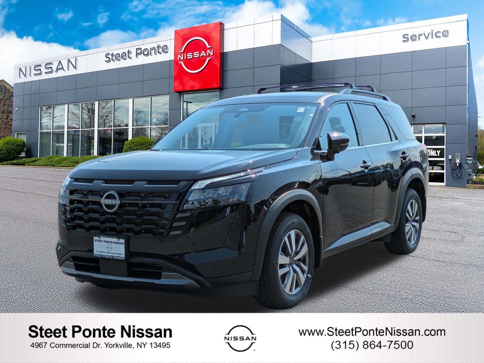 2026 Nissan Pathfinder SL