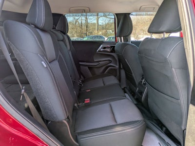 2022 Mitsubishi Outlander ES