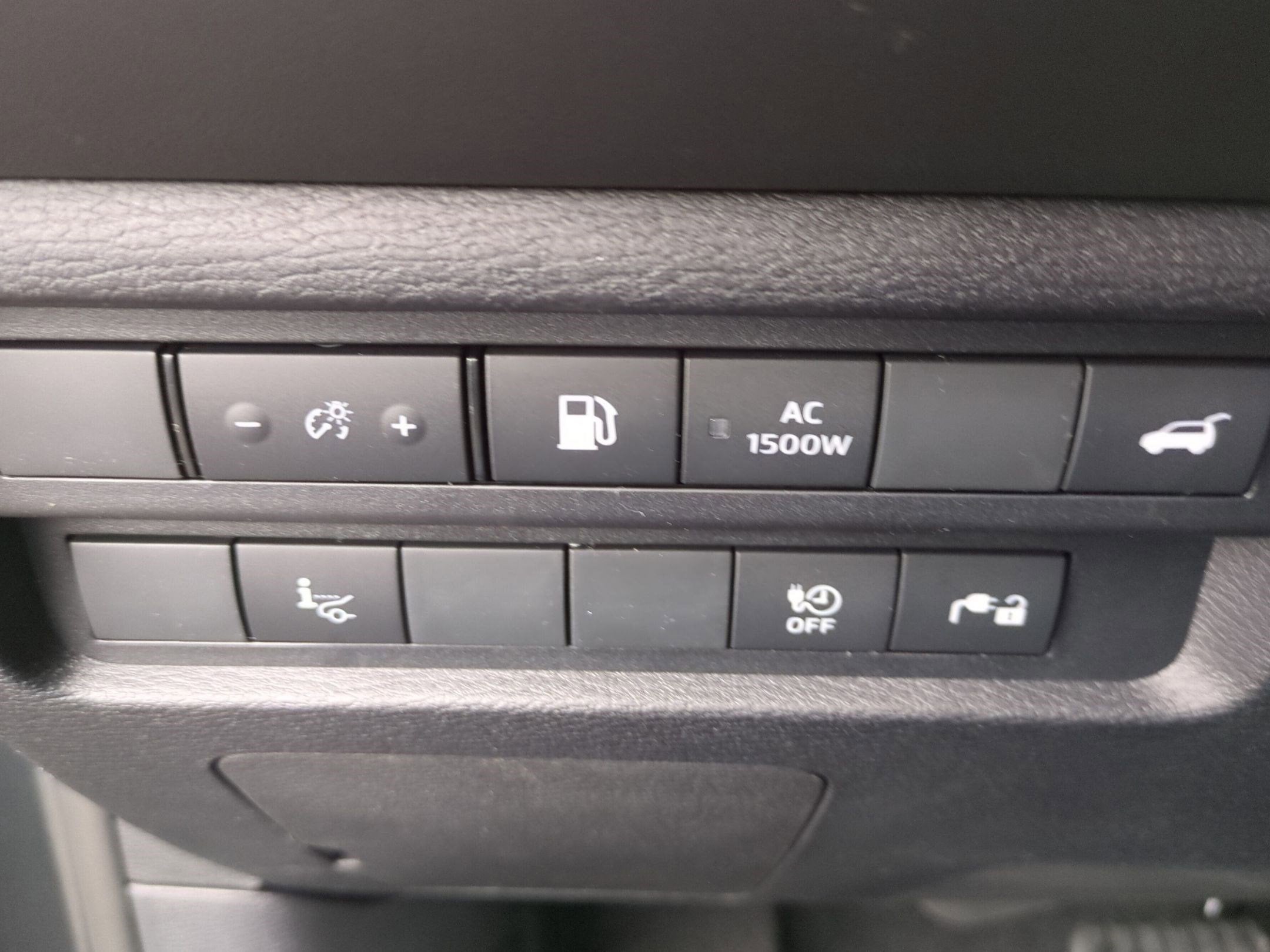 2026 Nissan Rogue Plug-In Hybrid Platinum