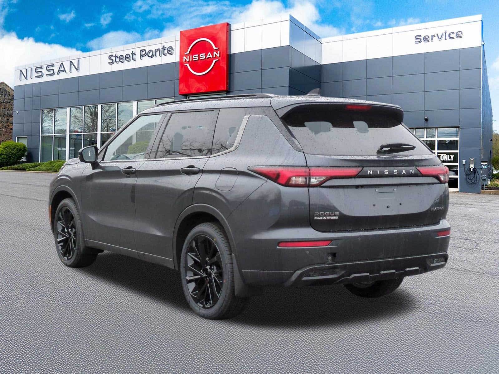 2026 Nissan Rogue Plug-In Hybrid Platinum