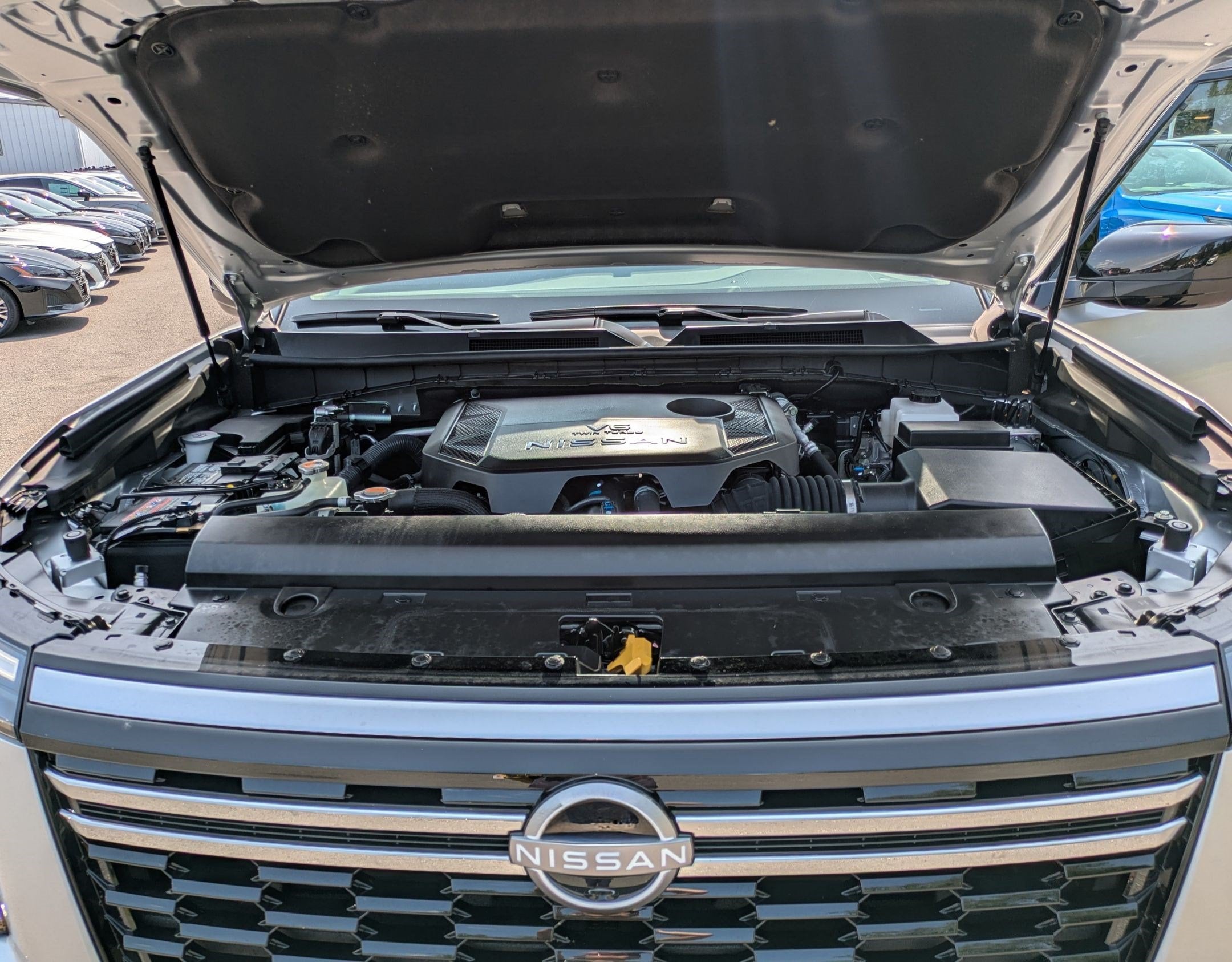 2026 Nissan Armada SV - Photo 24