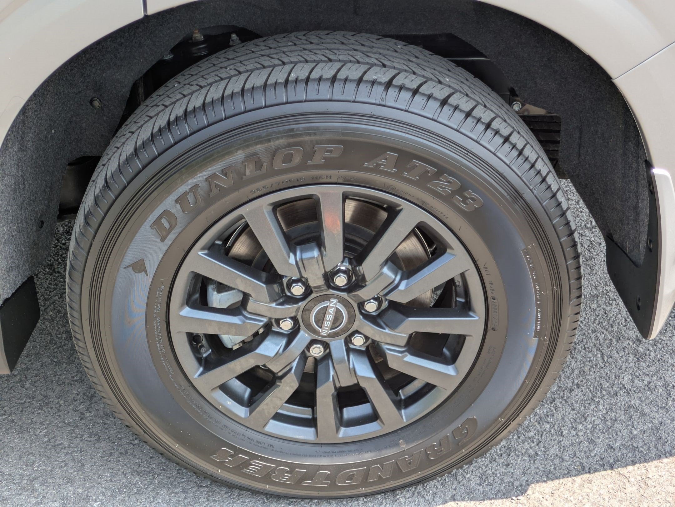 2026 Nissan Armada SV - Photo 25