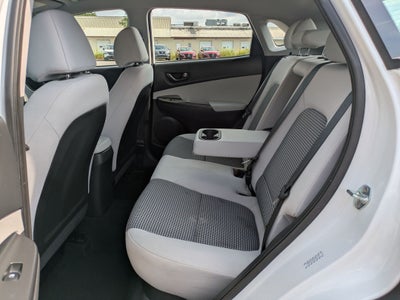 2022 Hyundai Kona SE