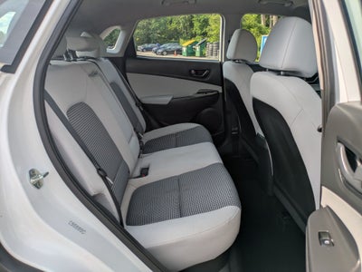 2022 Hyundai Kona SE