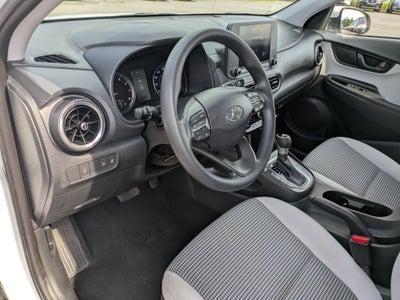 2022 Hyundai Kona SE