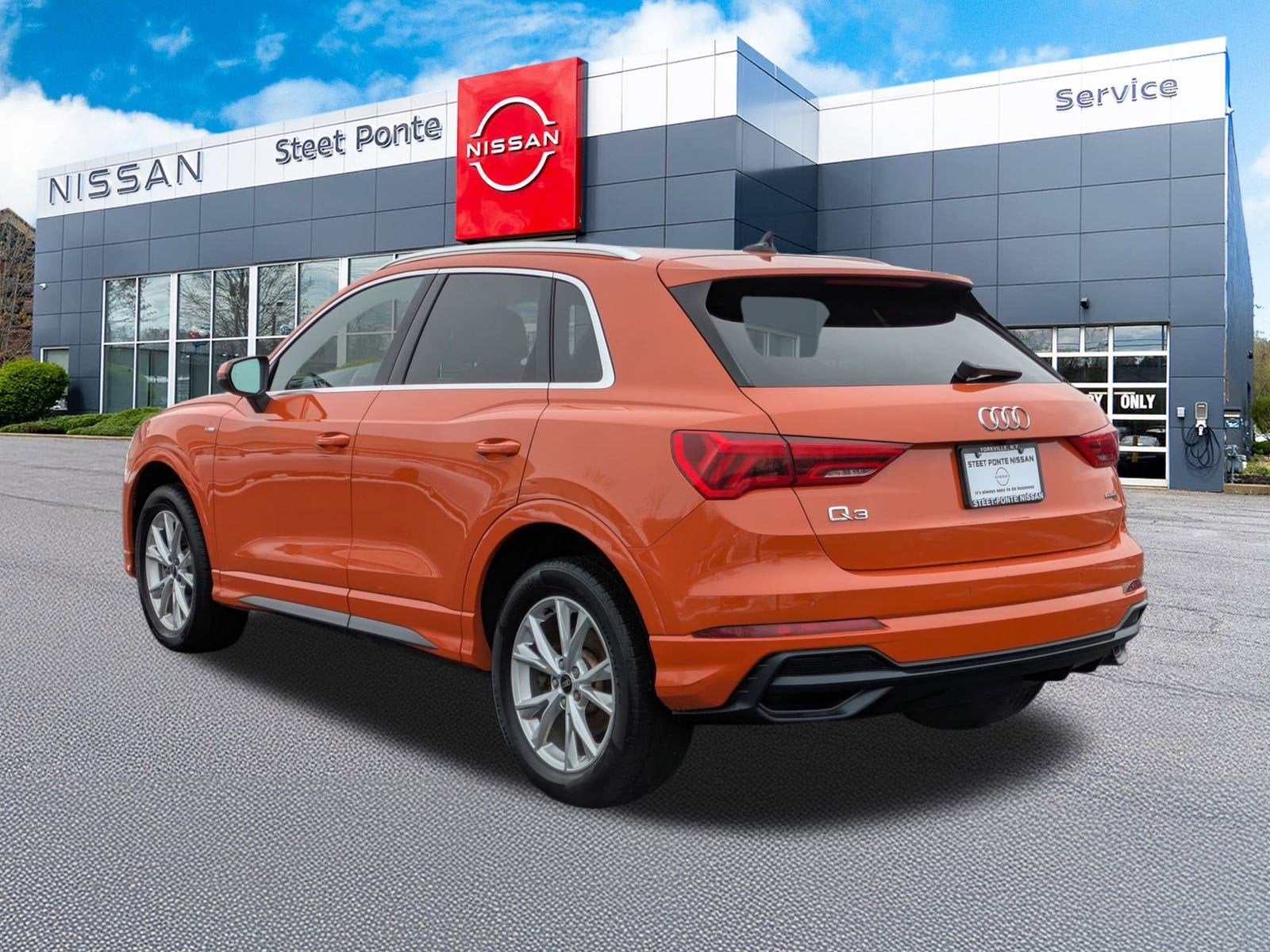 2021 Audi Q3 S line Premium