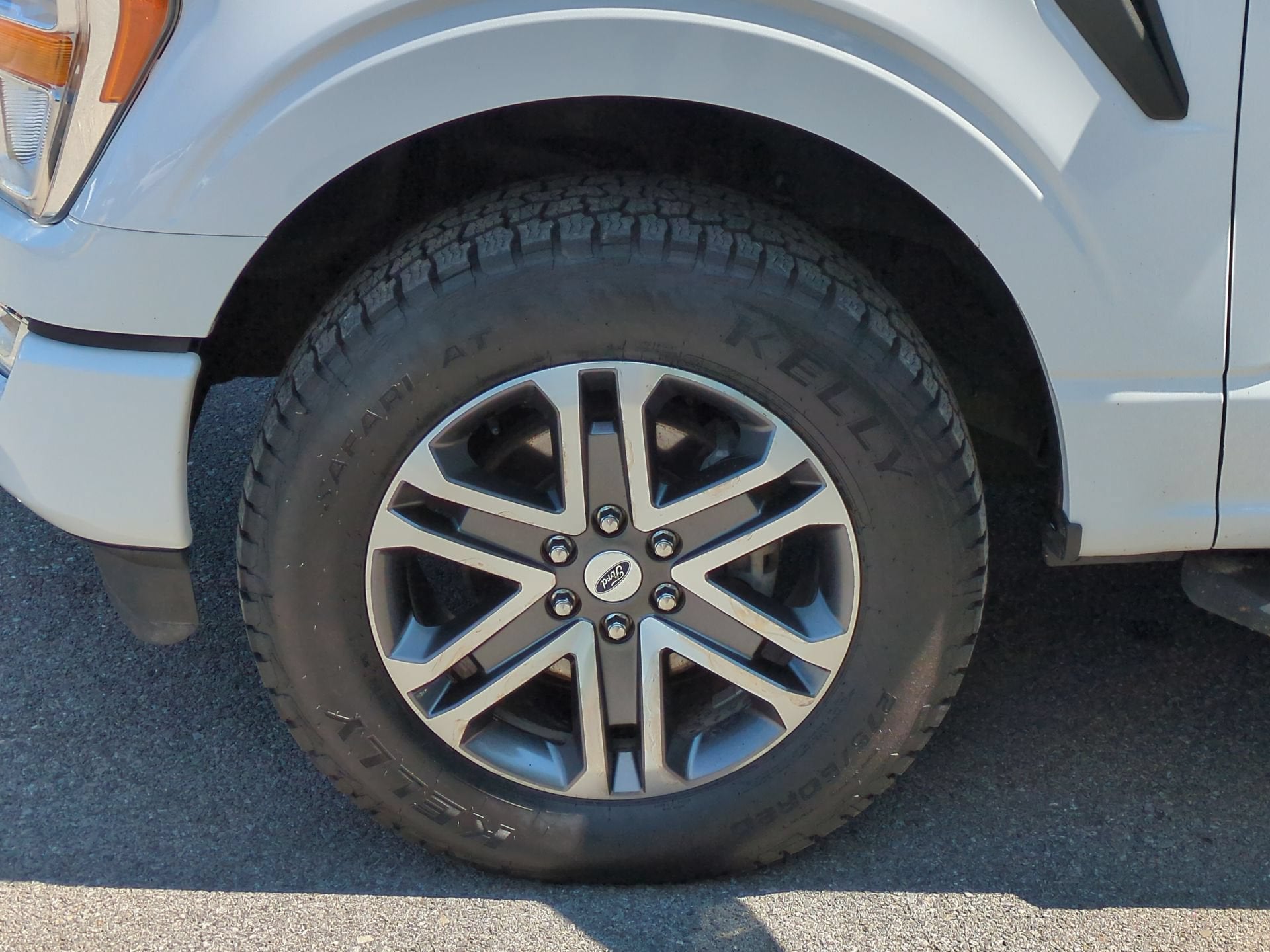 2021 Ford F-150 Base