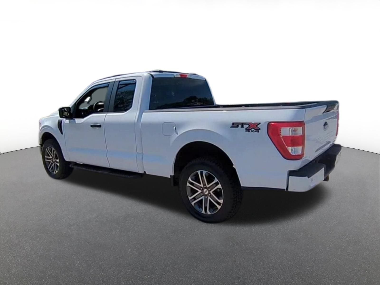 2021 Ford F-150 Base