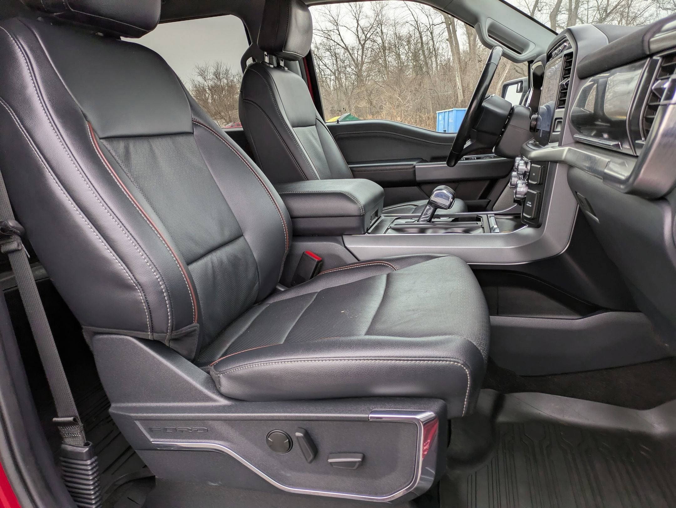 2022 Ford F-150 Base