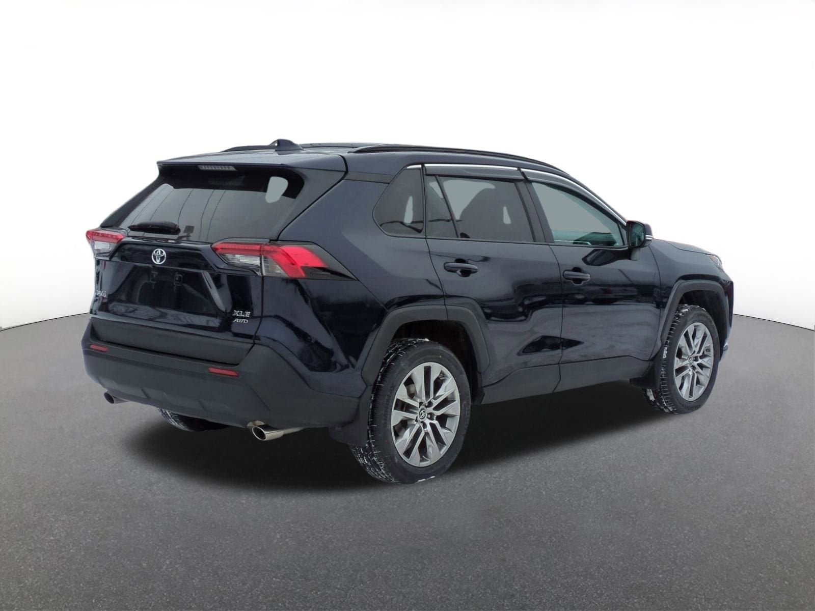 2019 Toyota RAV4 XLE Premium
