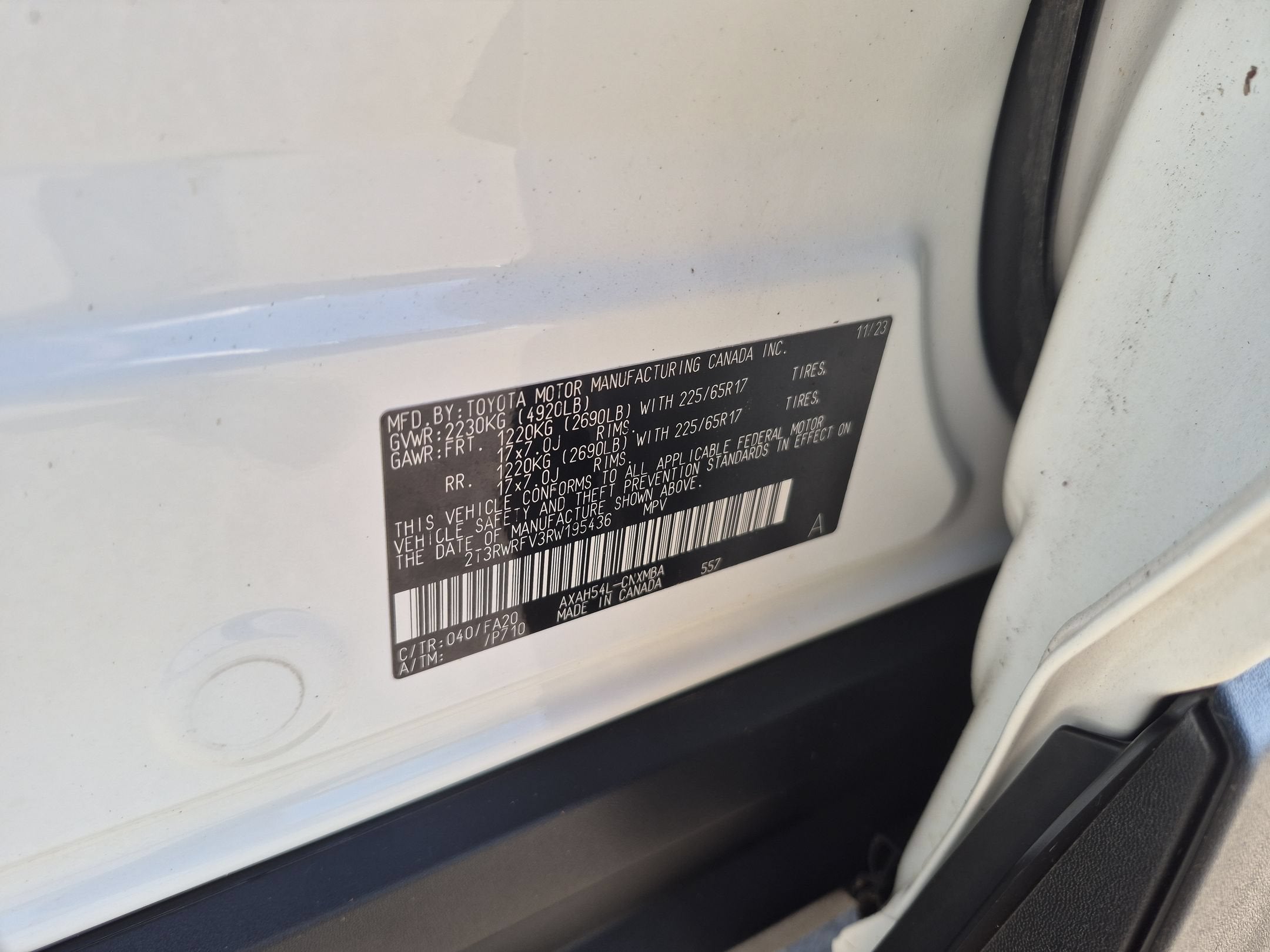 2024 Toyota RAV4 Hybrid XLE