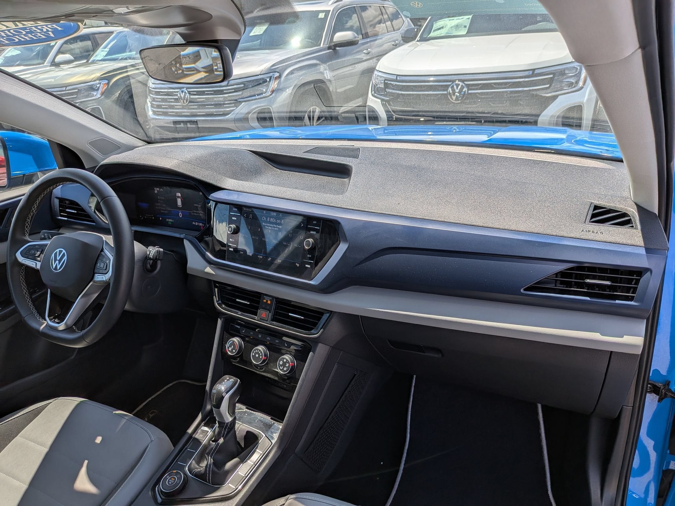 2023 Volkswagen Taos SE