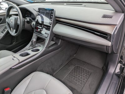 2022 Toyota Avalon XLE
