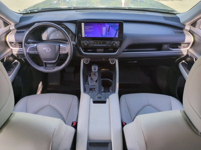 2024 Toyota Grand Highlander Base