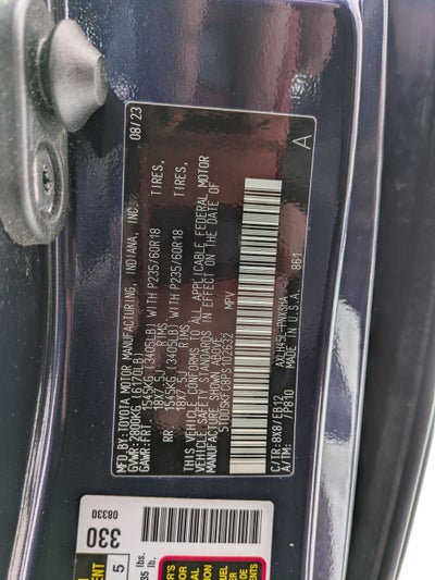 2023 Toyota Sienna Base